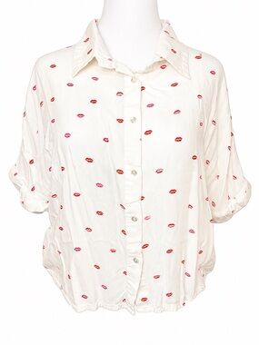 Jopra Kiss Print Cropped Button Up Shirt Lightweight Top L